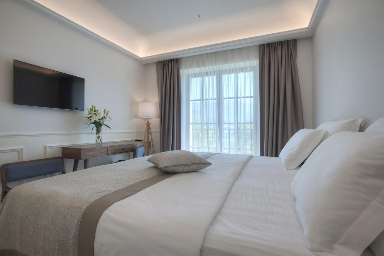 Hotel Majestic Budva Eksteriør bilde