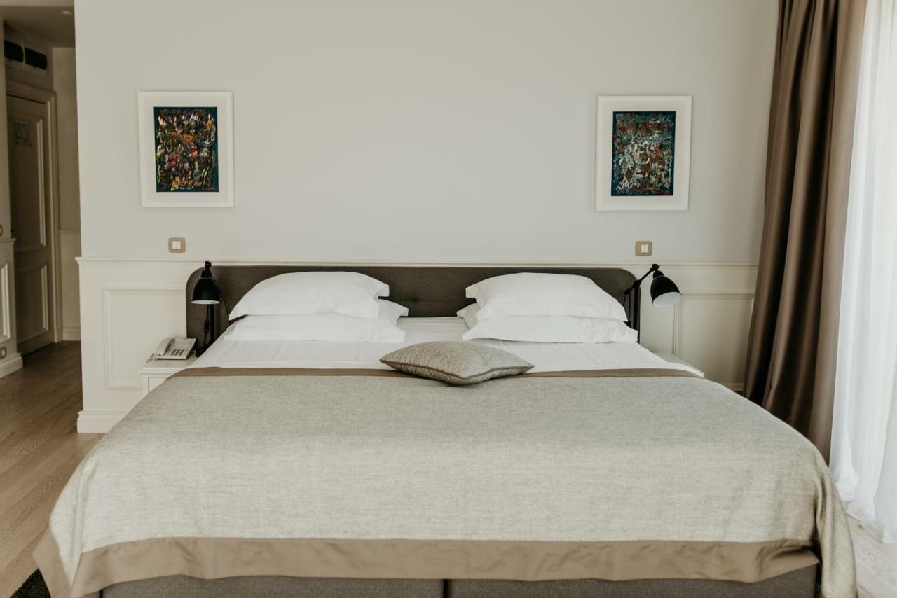 Hotel Majestic Budva Eksteriør bilde