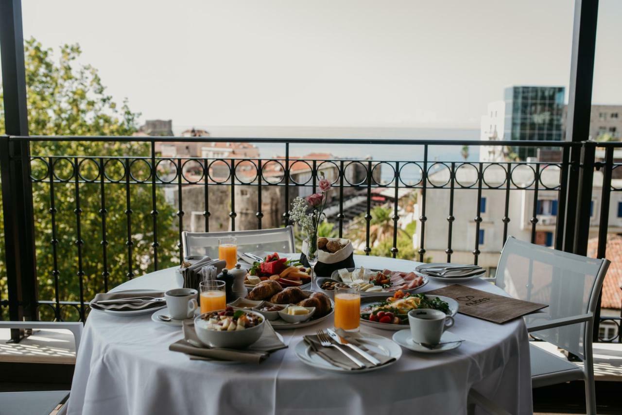 Hotel Majestic Budva Eksteriør bilde